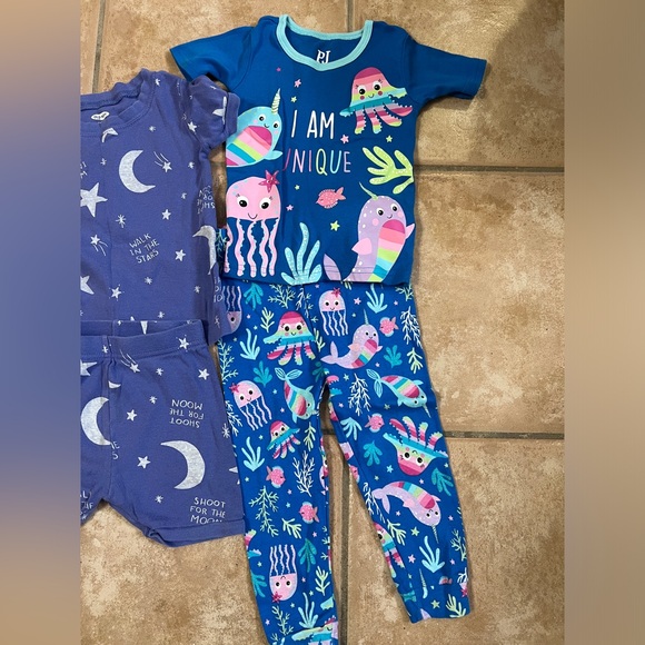 Baby toddler 18-24 months pajama bundle - Picture 4 of 4